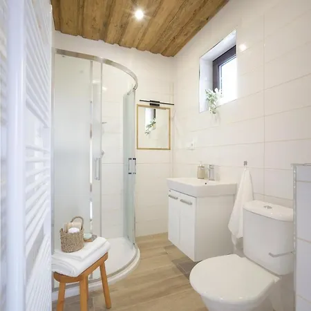 ロッジ Chalupa Sec Seč